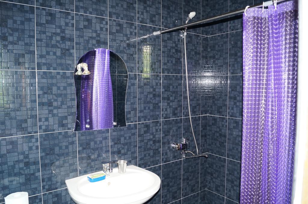 מצוונה קונצחי Olesya Guesthouse מראה חיצוני תמונה